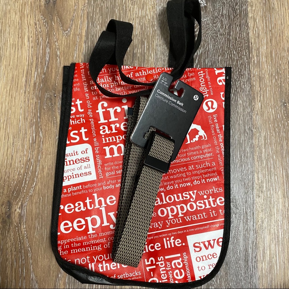 Lululemon Commission Belt in Tofino Sand L 36”-40”